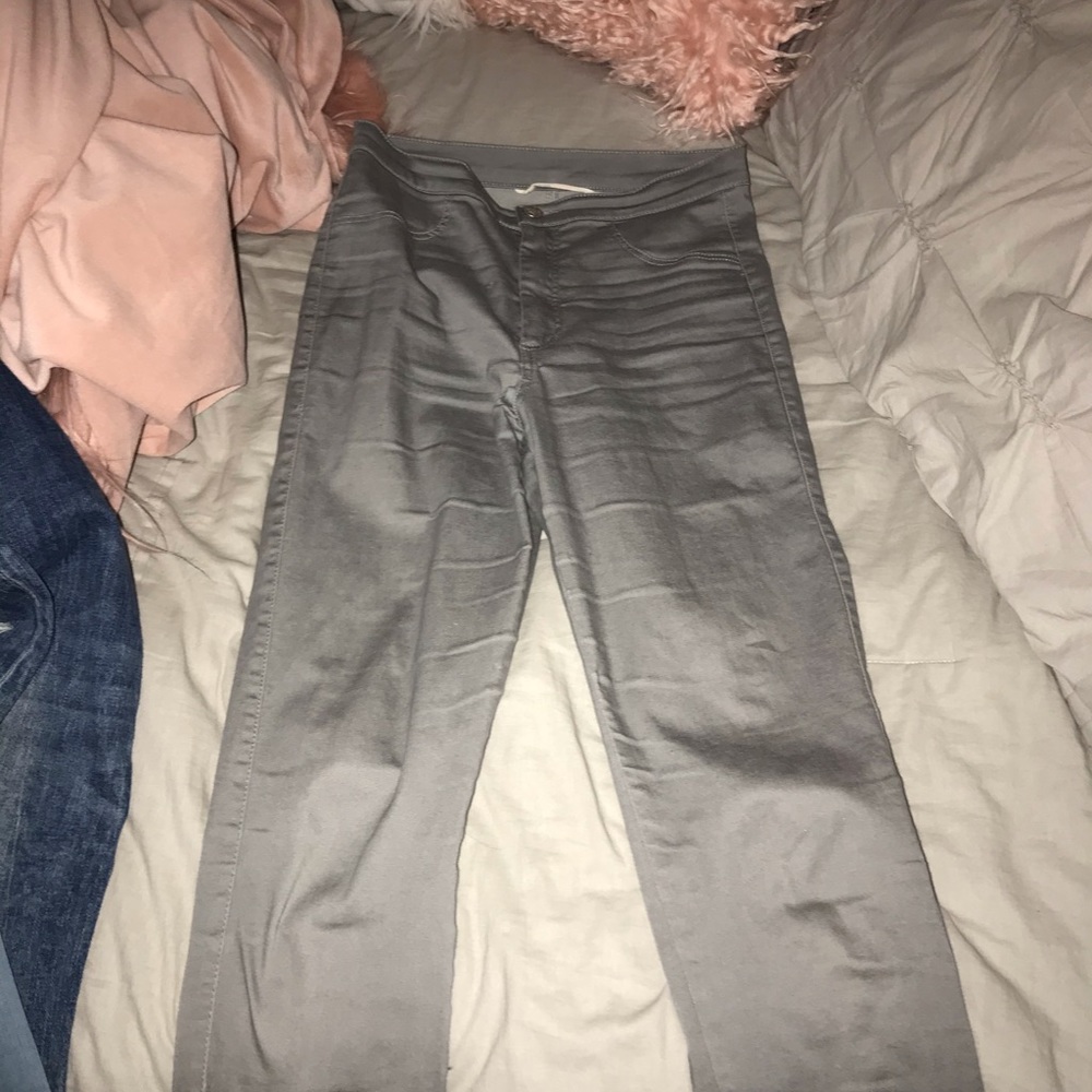 skinny jeans